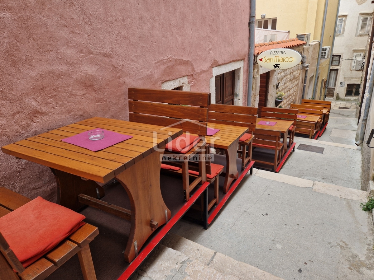 Commerciale Rab, 80m2