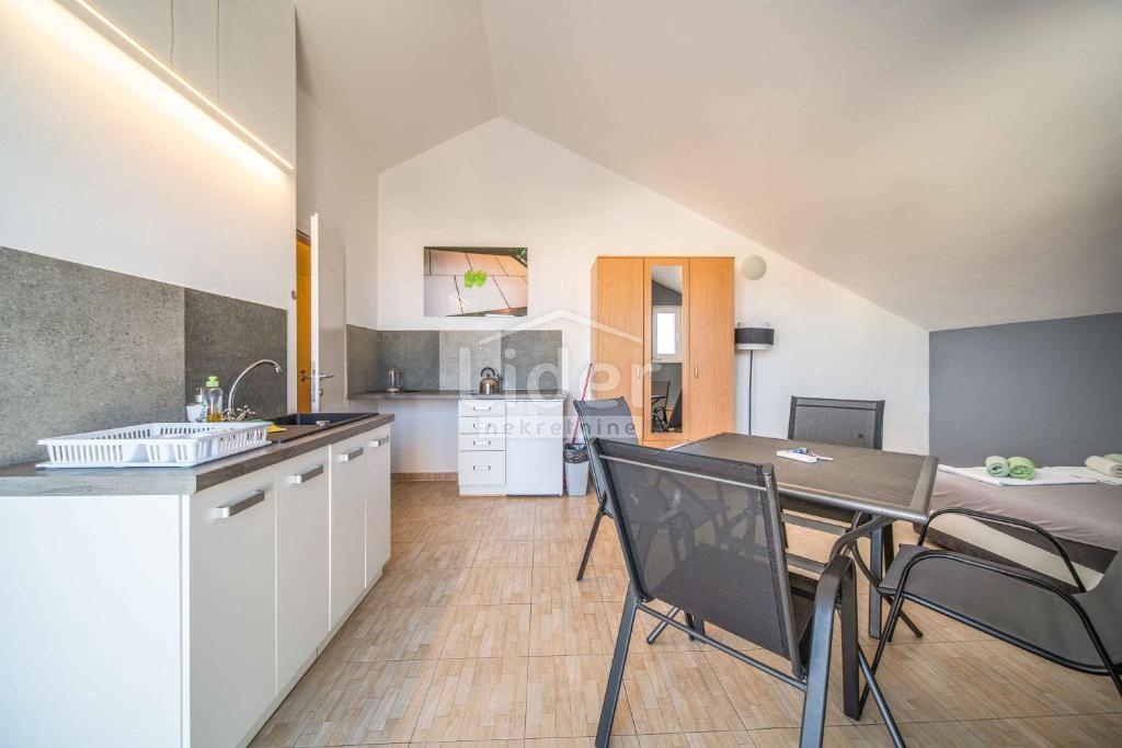 Appartamento per vacanze Novalja, 94,94m2