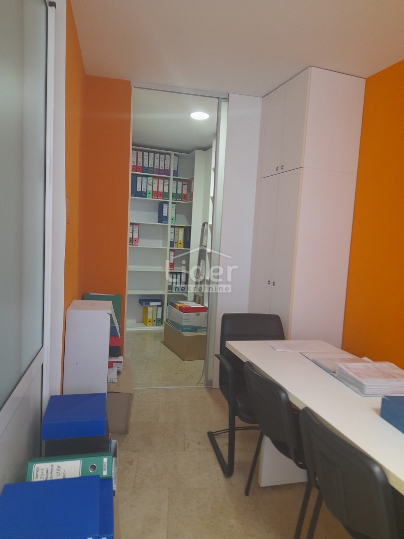 Commerciale Krnjevo, Rijeka, 87,60m2