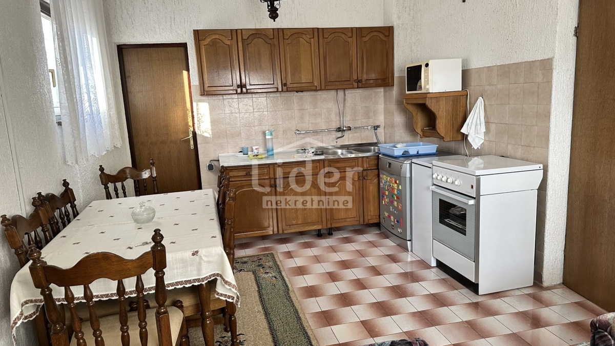 Casa Kruševo, Obrovac, 150m2