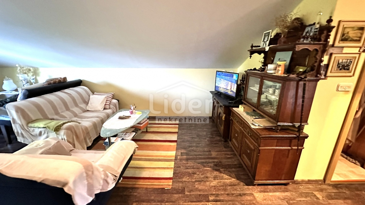 Casa Donji Karin, Benkovac, 190m2