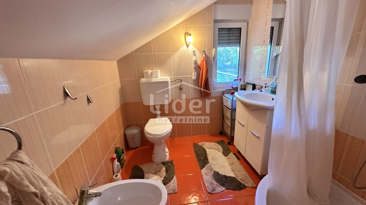 Casa Donji Karin, Benkovac, 190m2