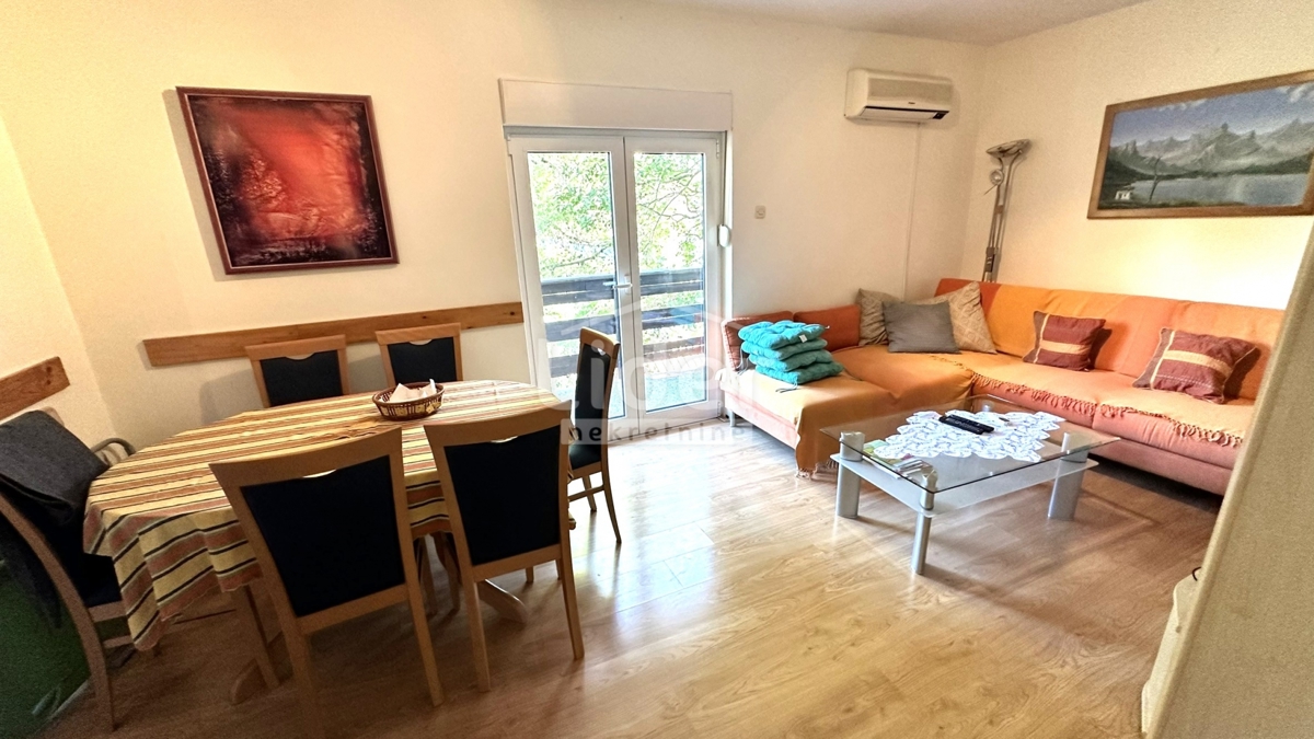 Casa Donji Karin, Benkovac, 190m2