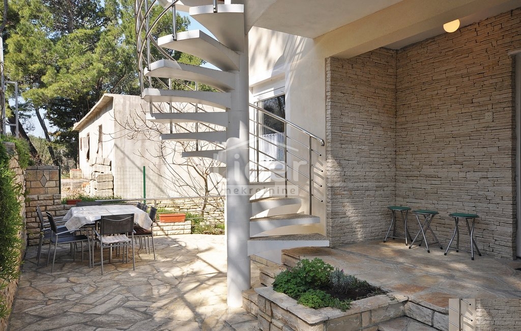 Casa Donji Karin, Benkovac, 190m2