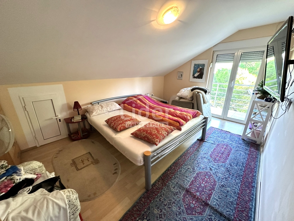 Casa Donji Karin, Benkovac, 190m2