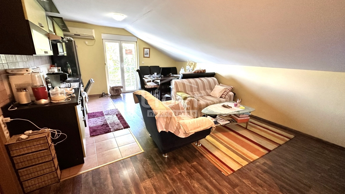 Casa Donji Karin, Benkovac, 190m2