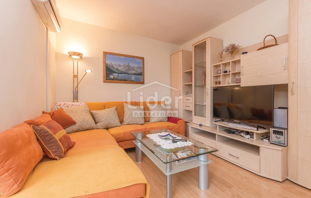 Casa Donji Karin, Benkovac, 190m2