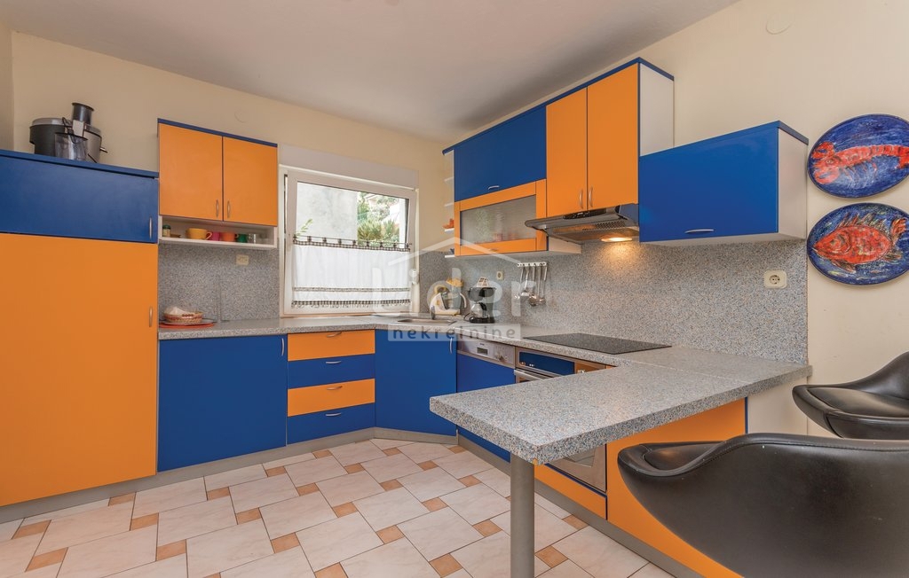 Casa Donji Karin, Benkovac, 190m2