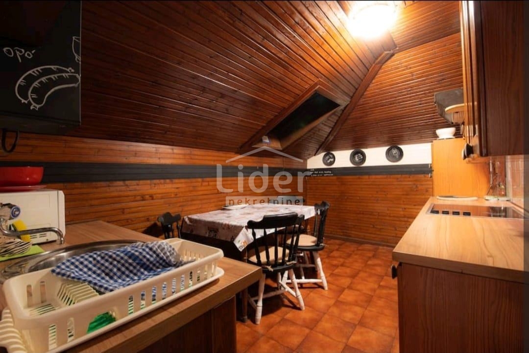 Appartamento Pećine, Rijeka, 73m2