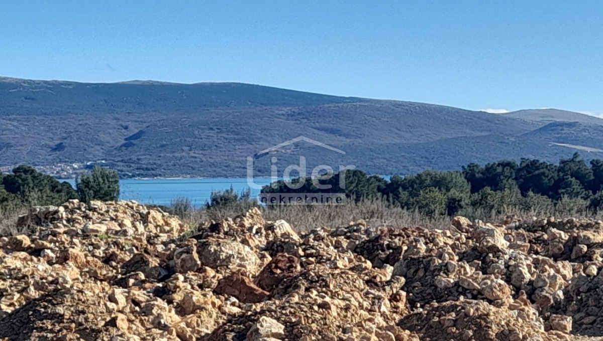 Terreno Krk, 852m2