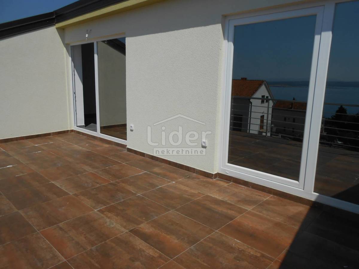 CRIKVENICA Nuovo appartamento a 350 m dal mare