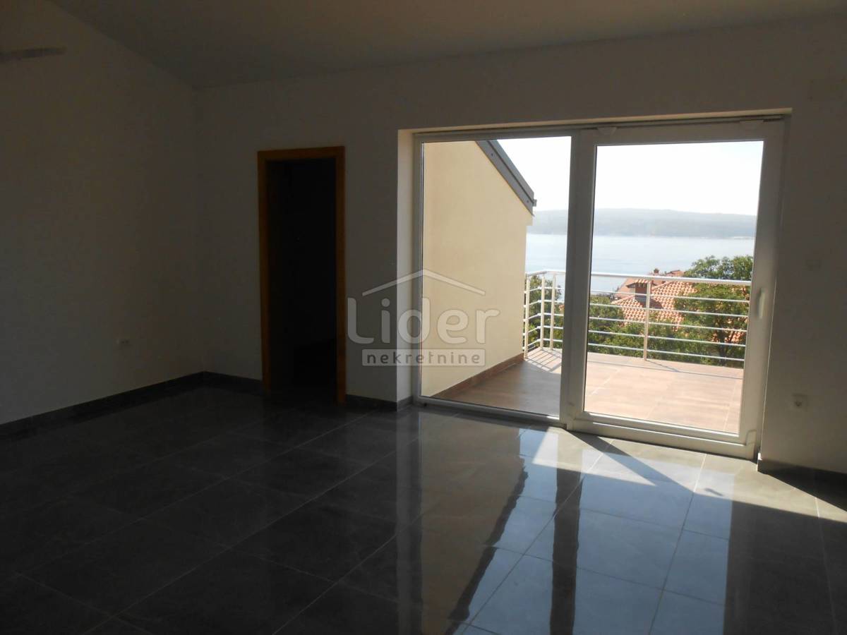 CRIKVENICA Nuovo appartamento a 350 m dal mare