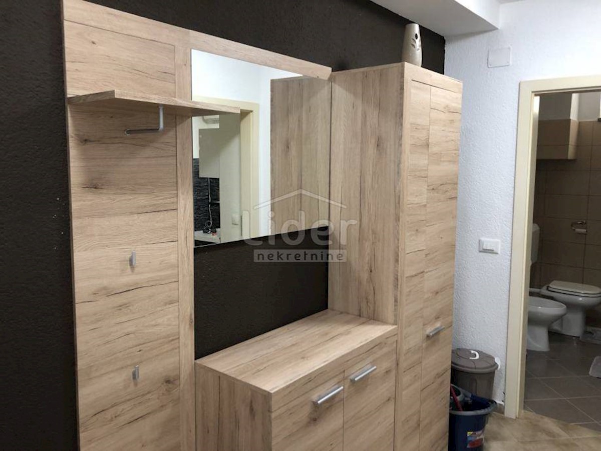 Appartamento Mladenići, Viškovo, 37m2