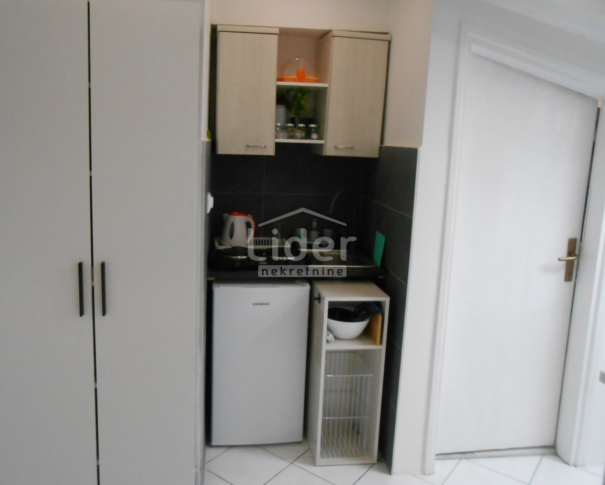 FIUME Monolocale ristrutturato vicino al centro, 23 m2