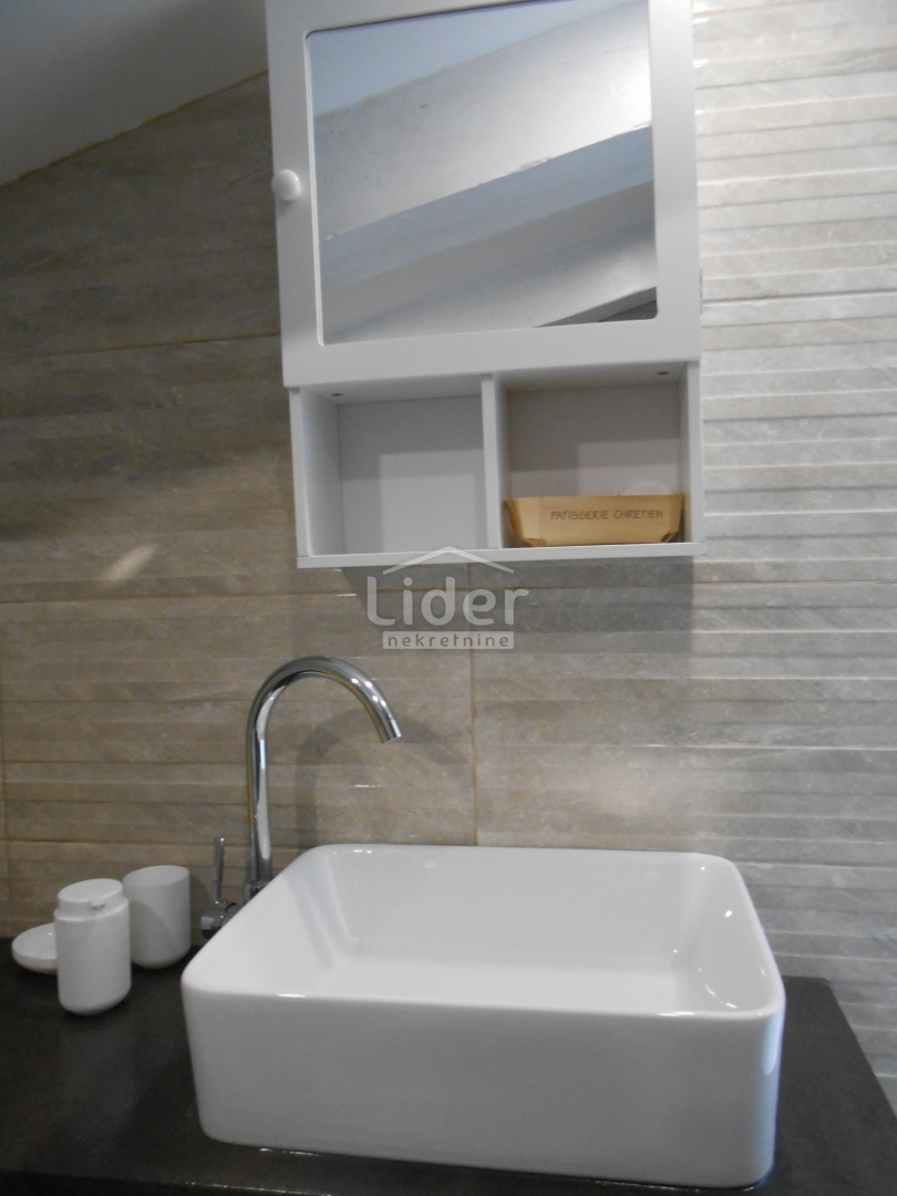 FIUME Monolocale ristrutturato vicino al centro, 23 m2