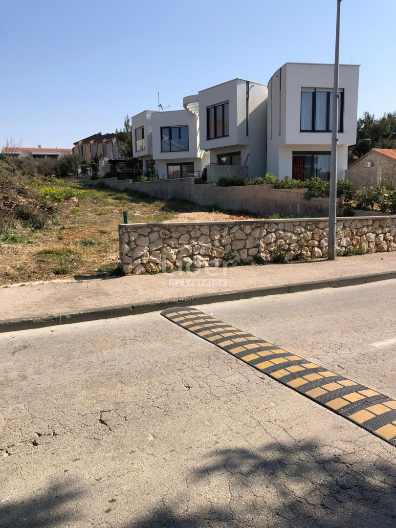 Terreno Novalja, 757m2