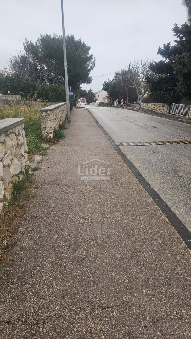 Terreno Novalja, 757m2