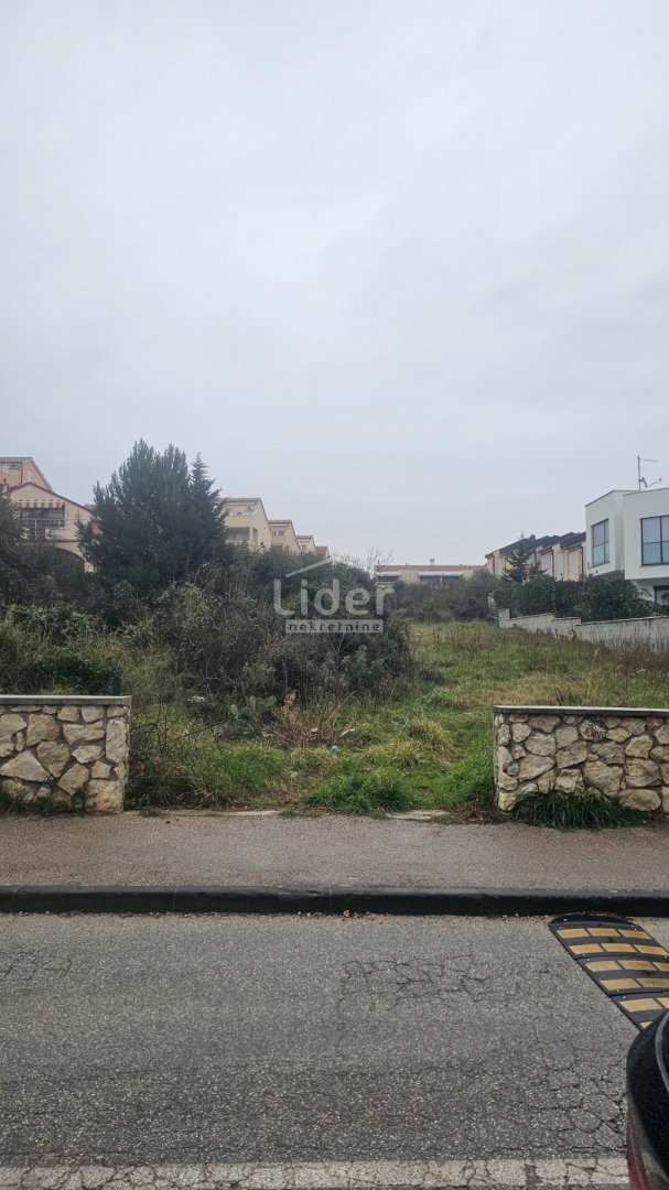 Terreno Novalja, 757m2