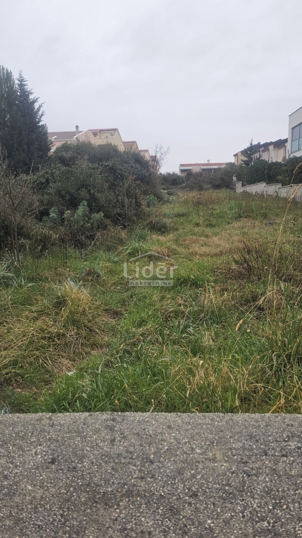 Terreno Novalja, 757m2