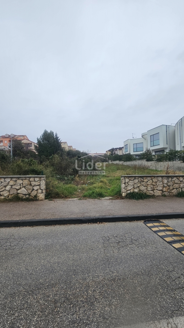 Terreno Novalja, 757m2