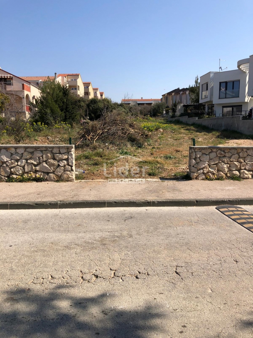 Terreno Novalja, 757m2