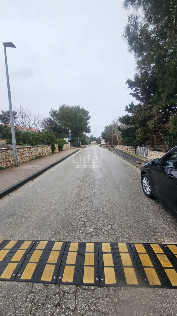 Terreno Novalja, 757m2