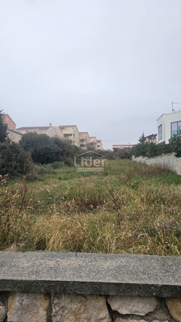 Terreno Novalja, 757m2