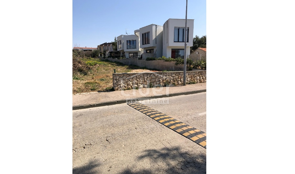 Terreno Novalja, 757m2