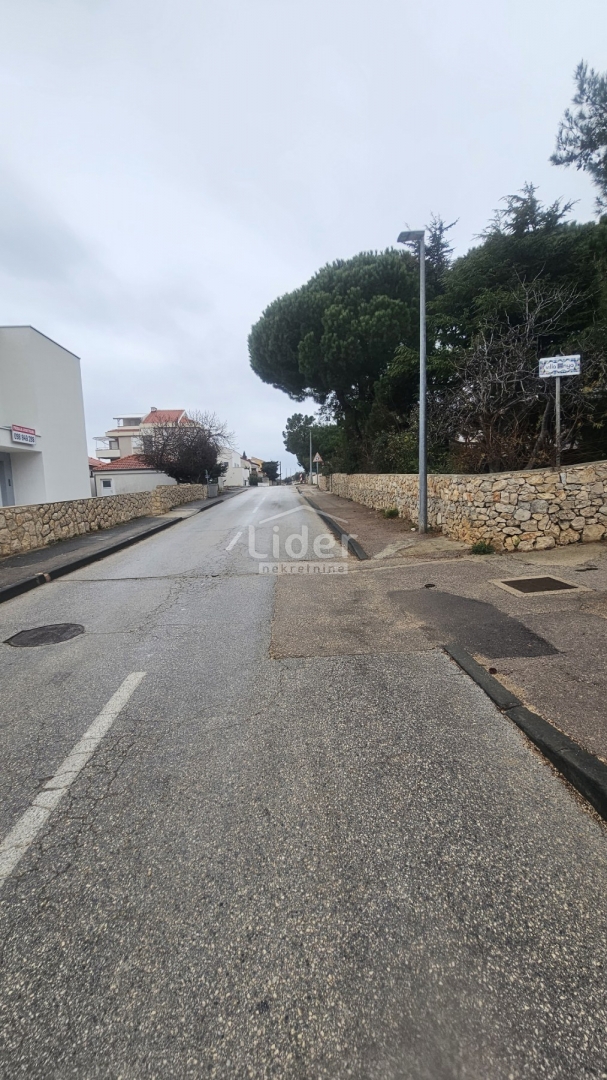 Terreno Novalja, 757m2