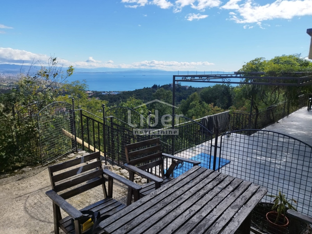 RUKAVAC Appartamento con una vista mare unica