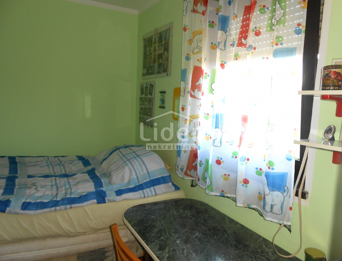 RIJEKA (HOSTI) Appartamento di 74 m2 con ampia loggia
