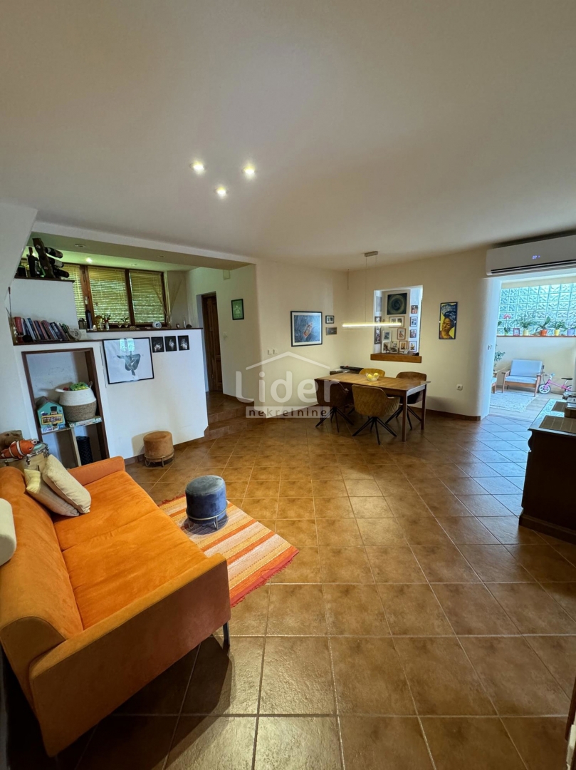 Appartamento Opatija - Centar, Opatija, 118m2