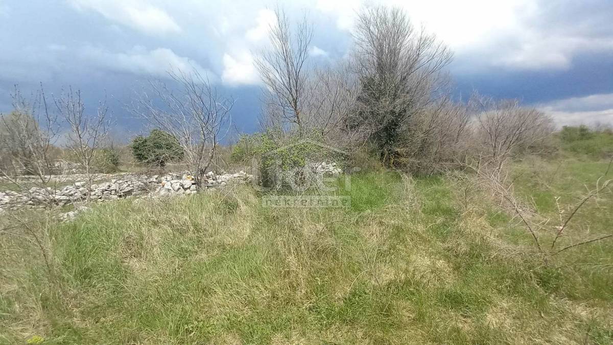 Terreno Čabrunići, Svetvinčenat, 400m2