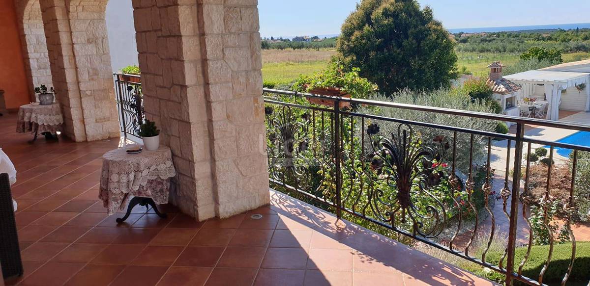 Casa Nova Vas, Poreč, 850m2