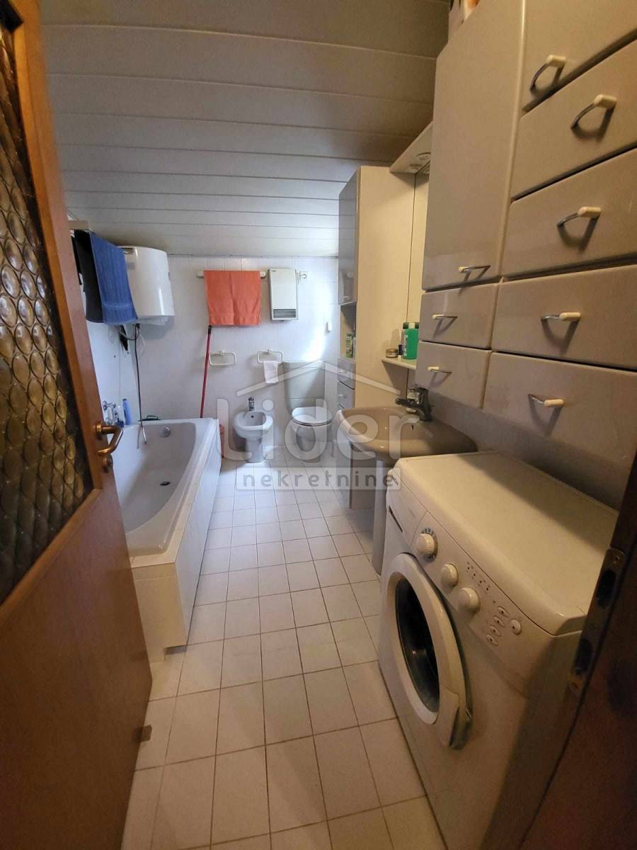 Casa Kras, Dobrinj, 85m2