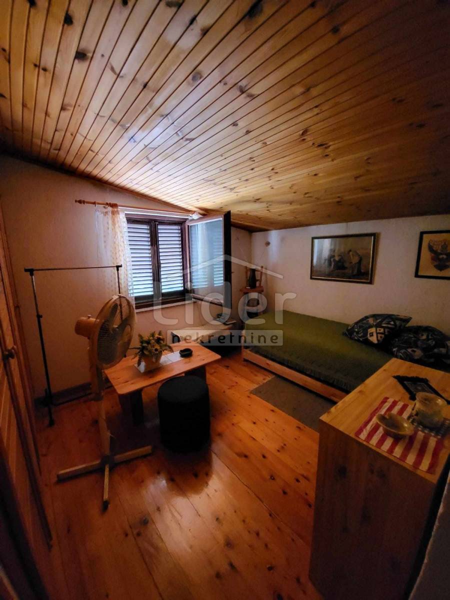 Casa Kras, Dobrinj, 85m2