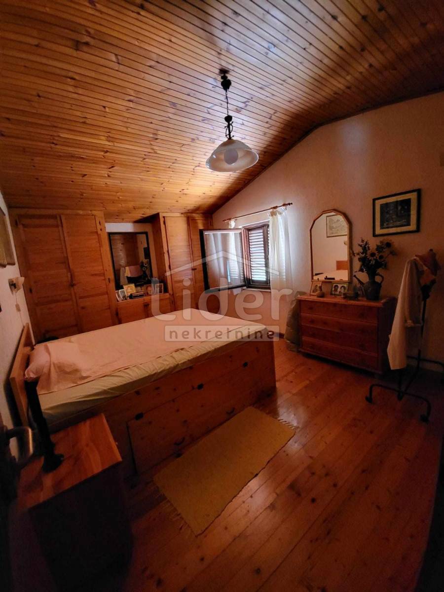 Casa Kras, Dobrinj, 85m2