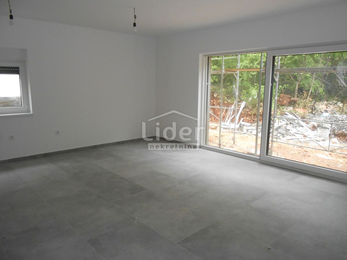 HLAPA (VEGLIA) Nuovo appartamento con giardino