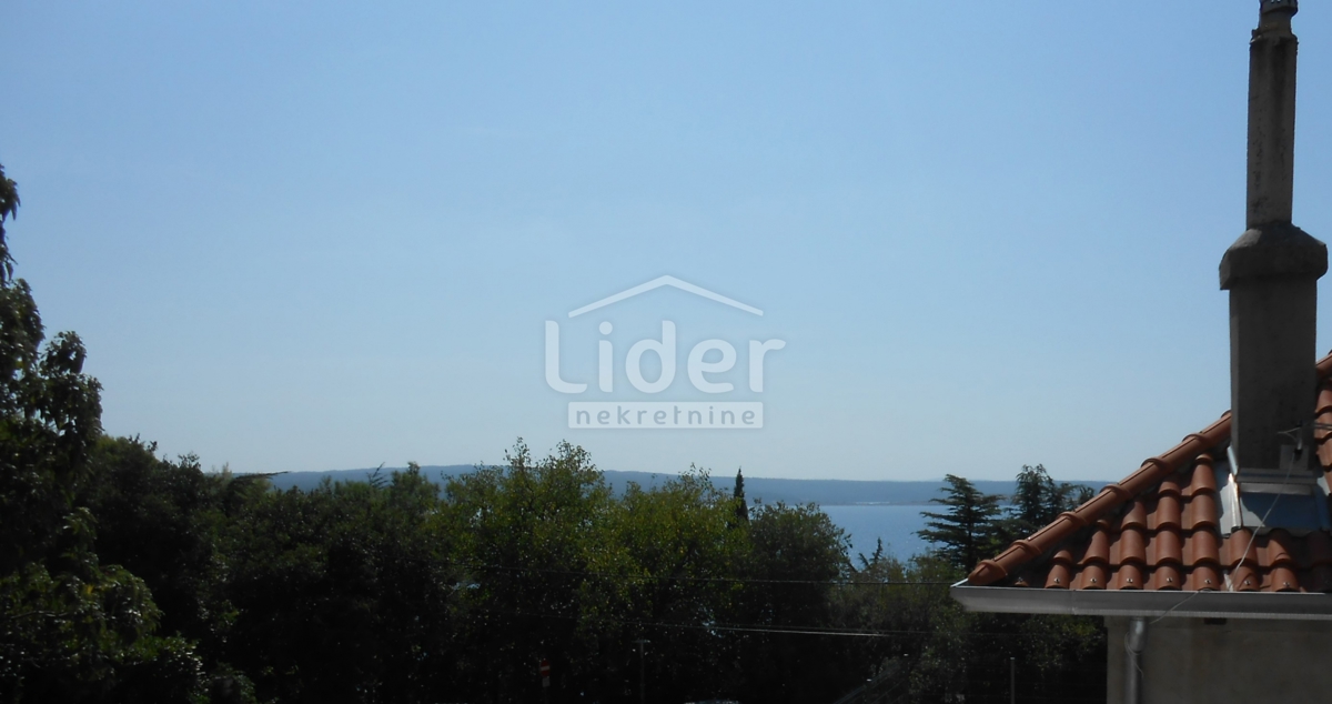 DRAMALJ Appartamento a 100 m dal mare, terrazza e giardino