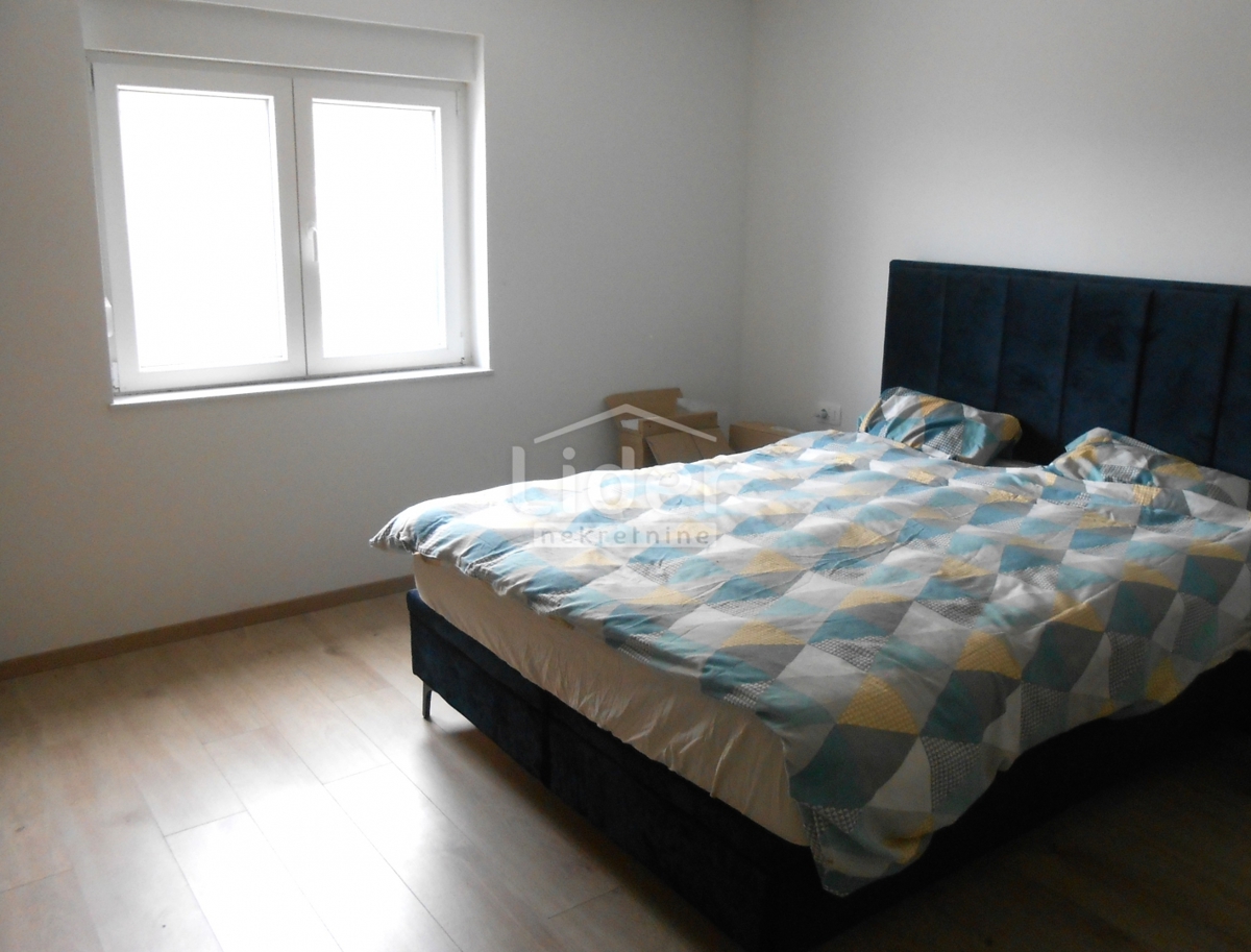 LUKOVO (ENTROTERRA) Ottima casa, ampio giardino