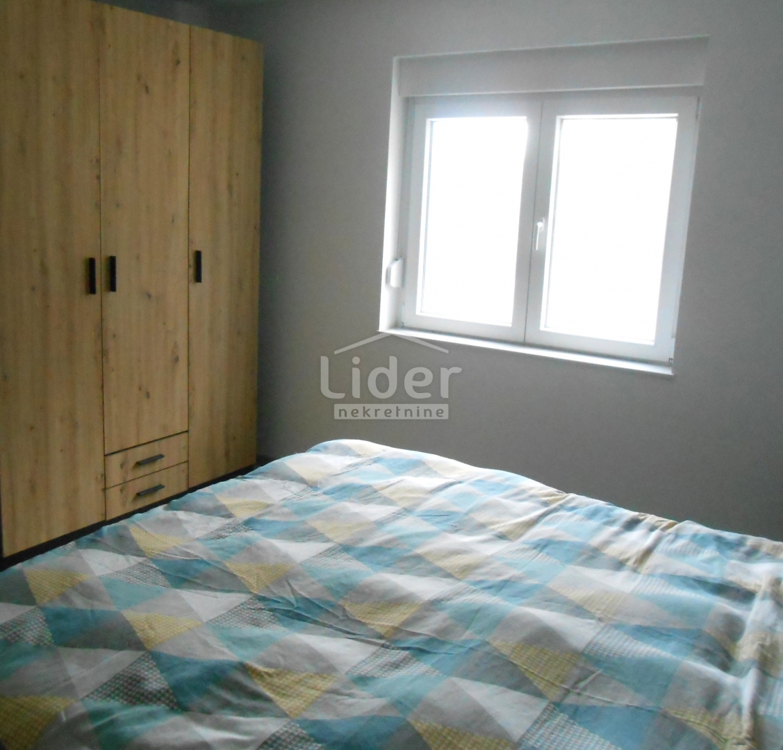 LUKOVO (ENTROTERRA) Ottima casa, ampio giardino