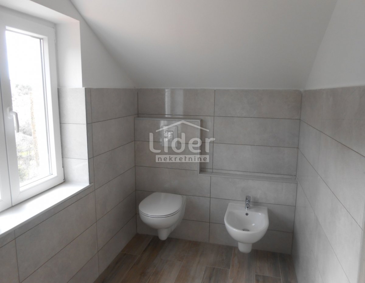 LUKOVO (ENTROTERRA) Ottima casa, ampio giardino