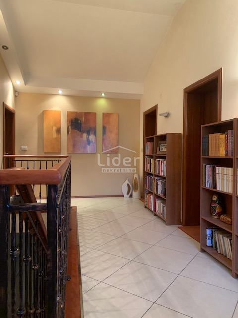 Casa Matulji, 230m2