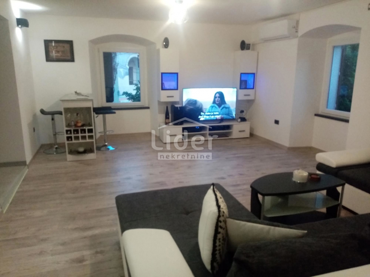 Appartamento Orehovica, Rijeka, 74m2