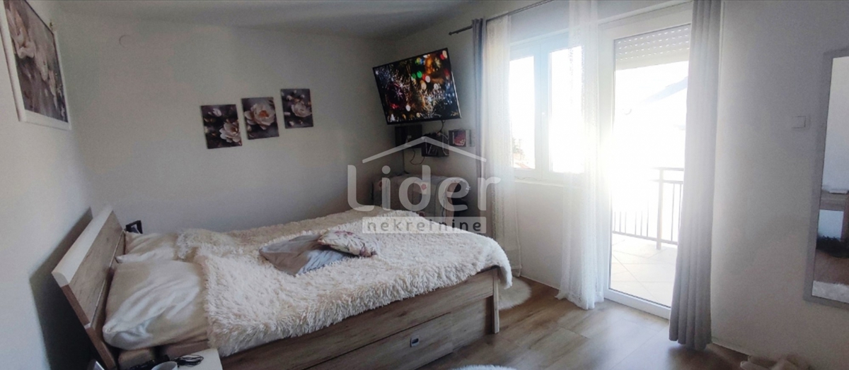 Casa Novi Vinodolski, 90m2