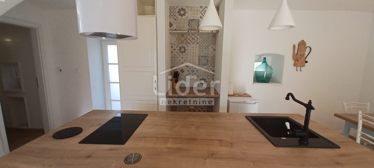 Casa Rasopasno, Dobrinj, 101m2