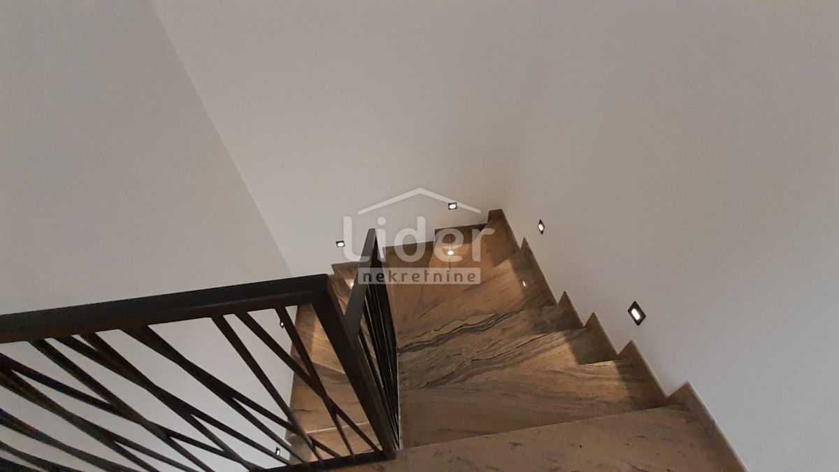 Appartamento Kukuljanovo, Bakar, 130m2