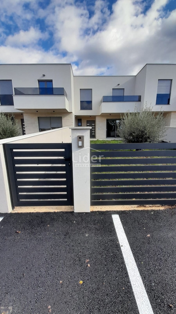 Appartamento Kukuljanovo, Bakar, 130m2