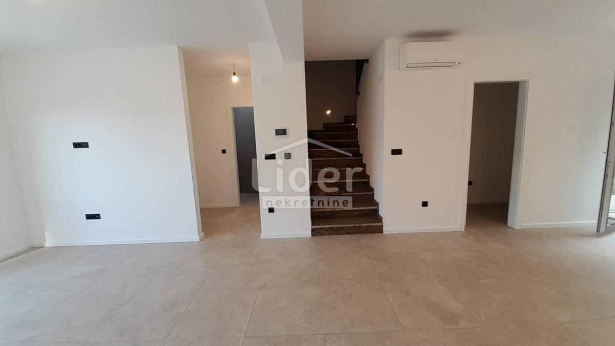 Appartamento Kukuljanovo, Bakar, 130m2