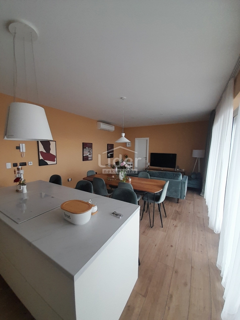 Appartamento Pobri, Opatija - Okolica, 258m2